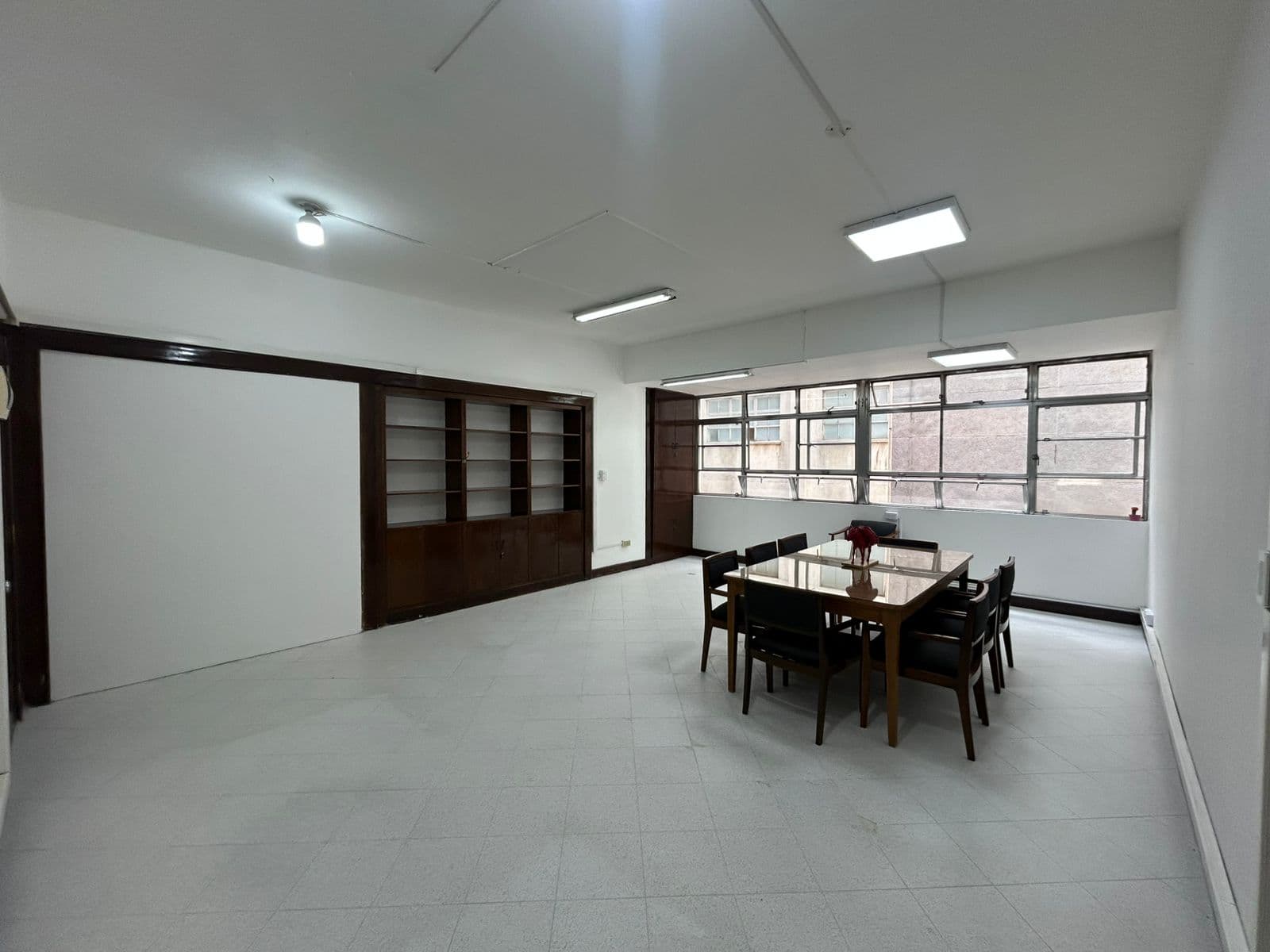 Oficina en arriendo en Centro, Medellín — foto 3 de 12