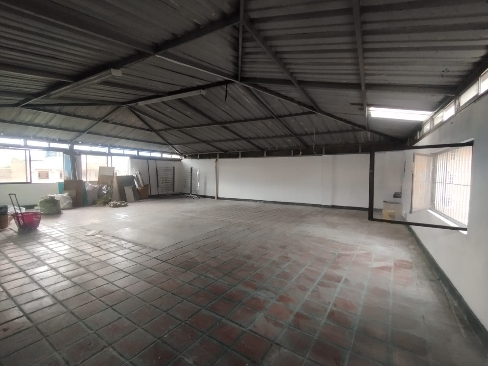 Local en arriendo en Alpujarra, Centro, Medellín — foto 3 de 12