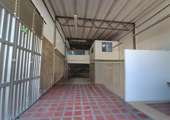 Bodega en arriendo en Fátima Medellín, Belen — foto 1 de 8