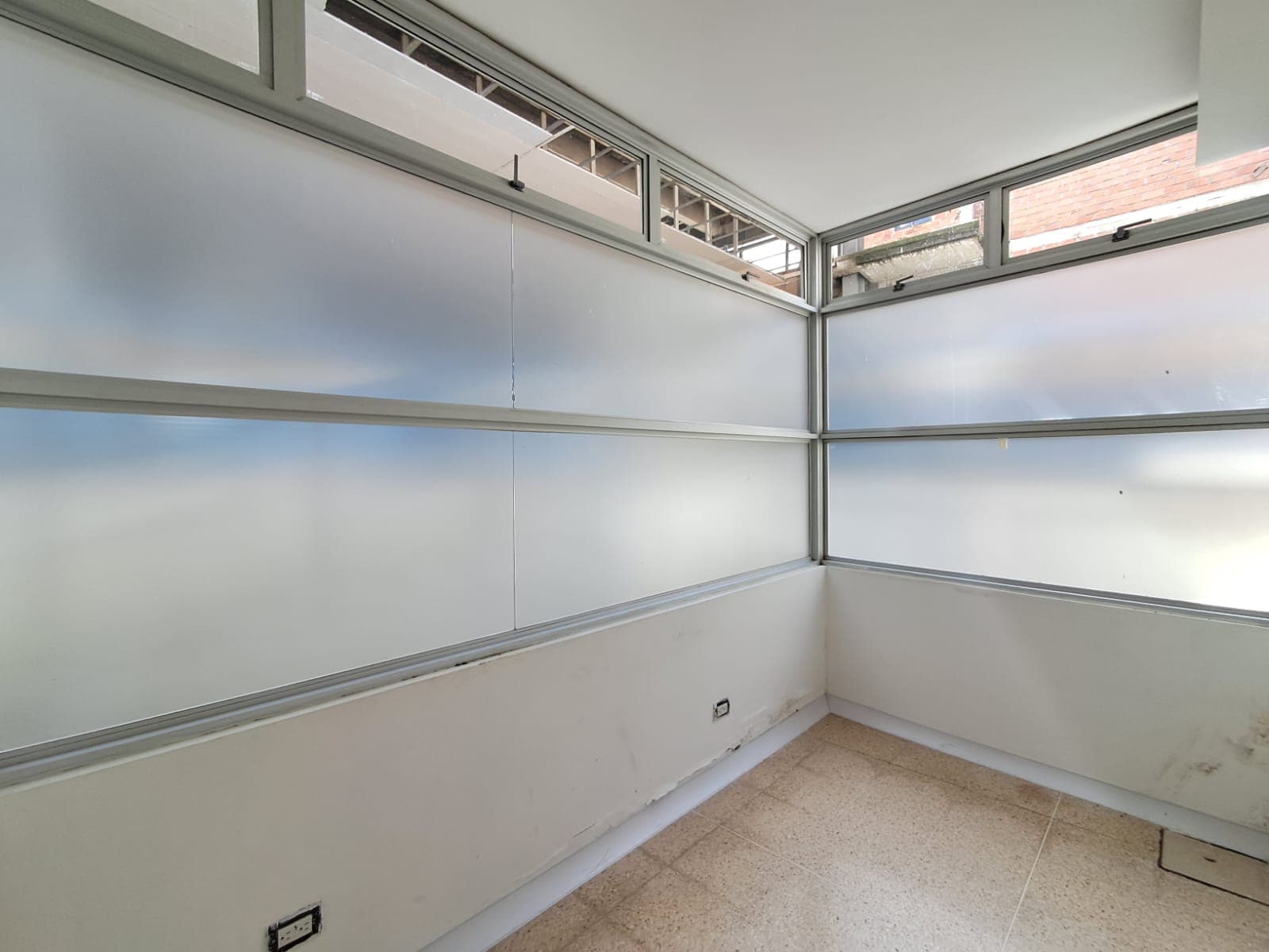 Oficina en arriendo en Girardota — foto 3 de 19