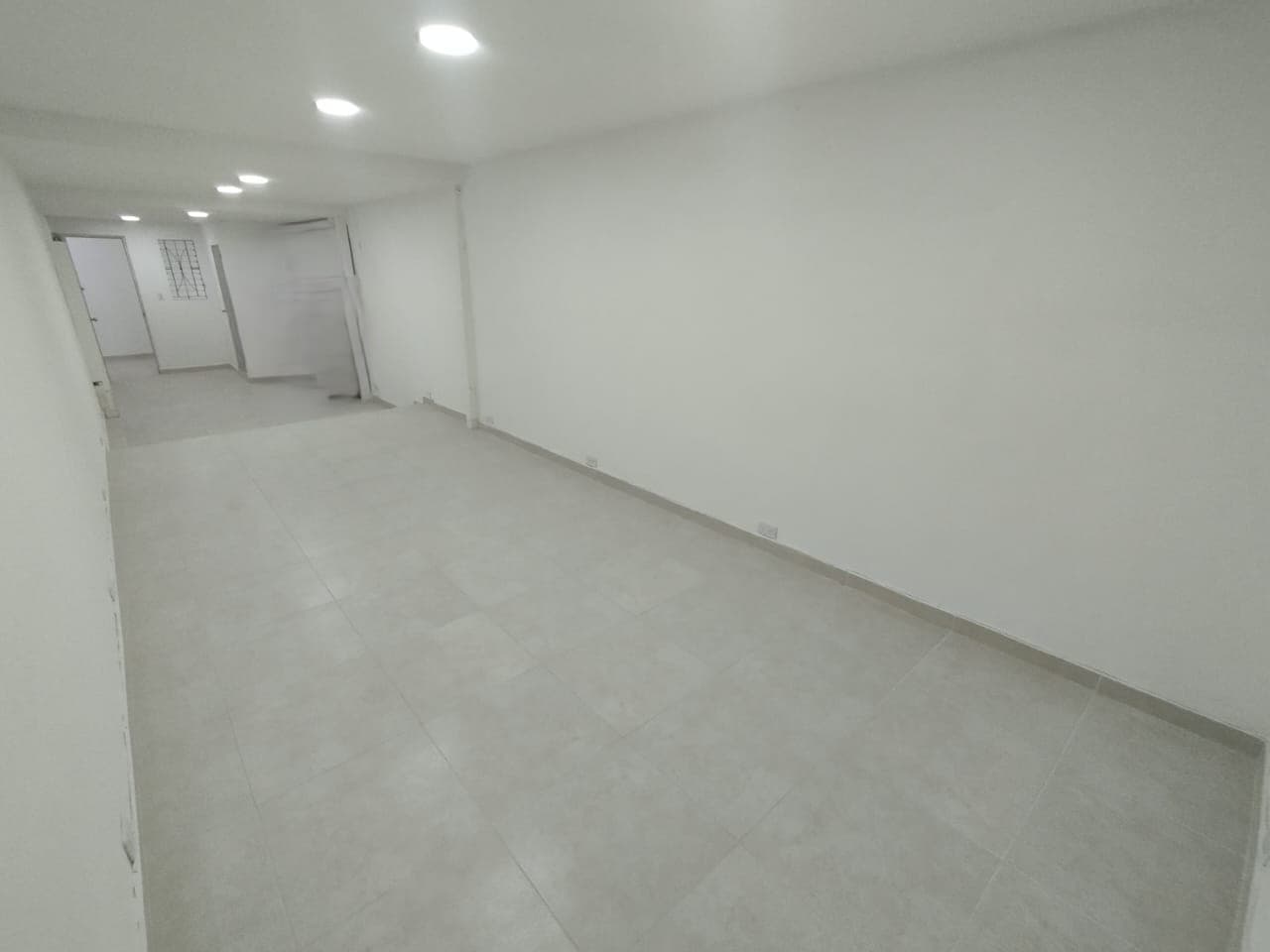 Local en arriendo en Porvenir, Belen, Medellín — foto 3 de 9