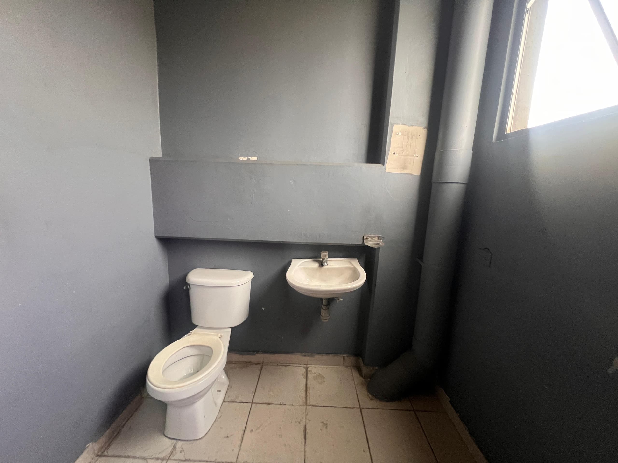Bodega en arriendo en Ancón Sur Sabaneta — foto 5 de 20