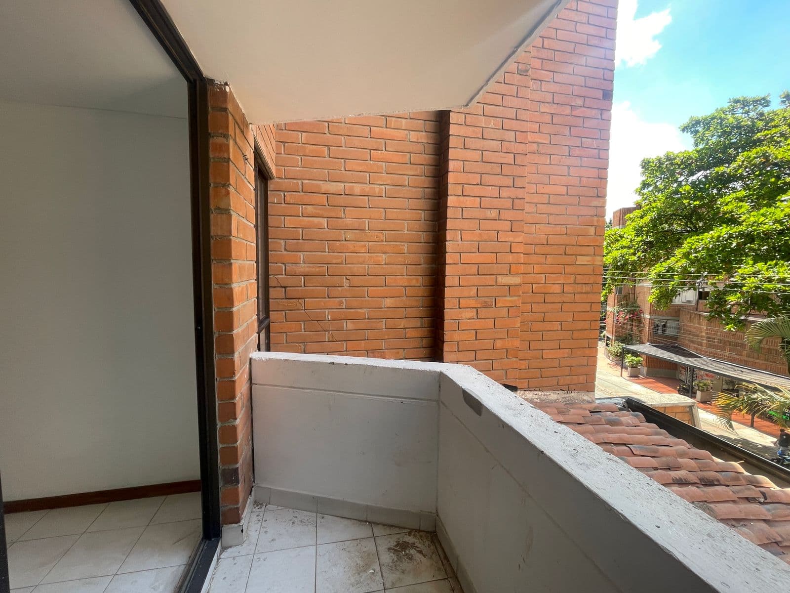 Apartamento en arriendo en Laureles, Medellín — foto 3 de 15