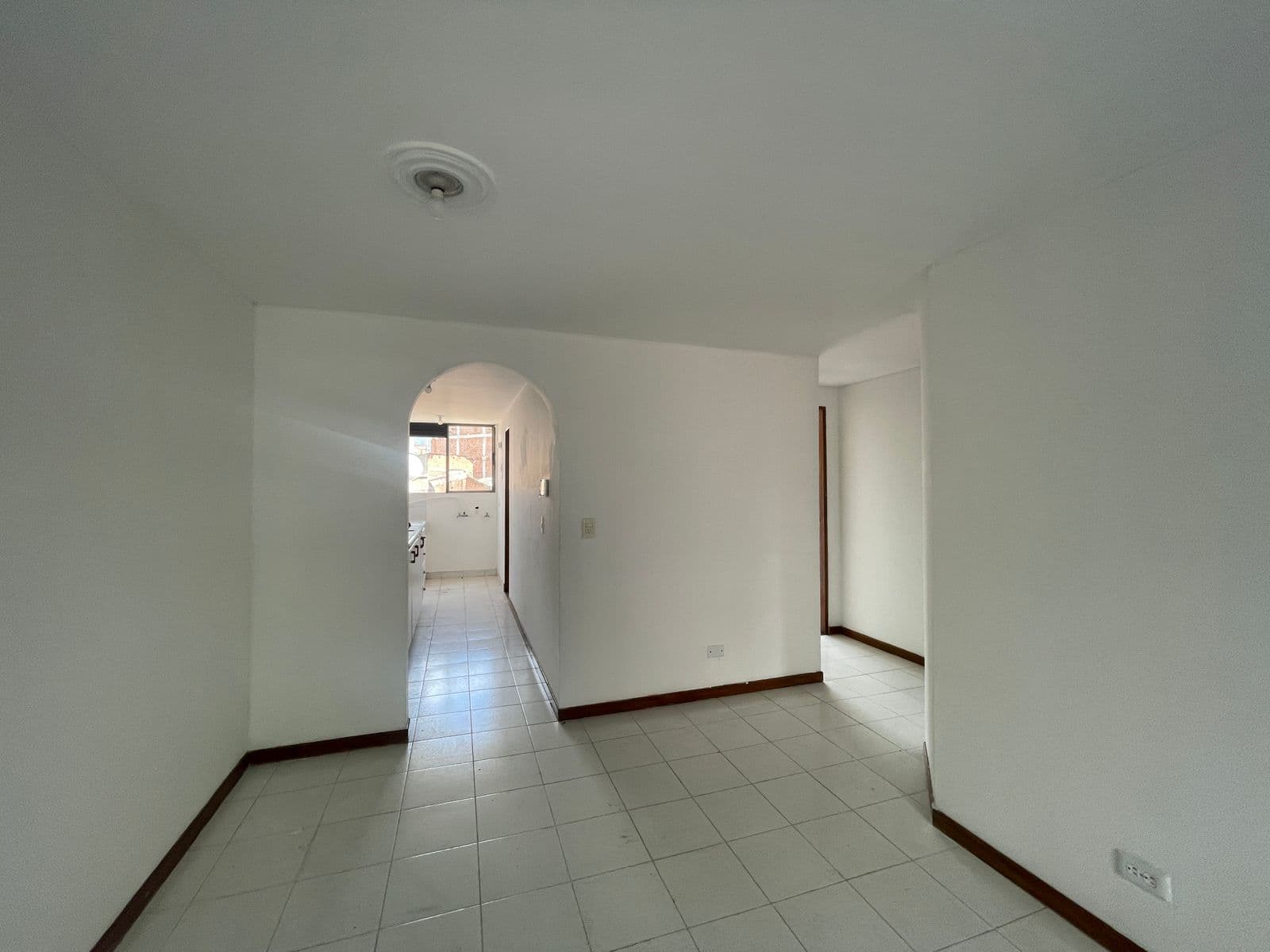 Apartamento en arriendo en Laureles, Medellín — foto 5 de 15