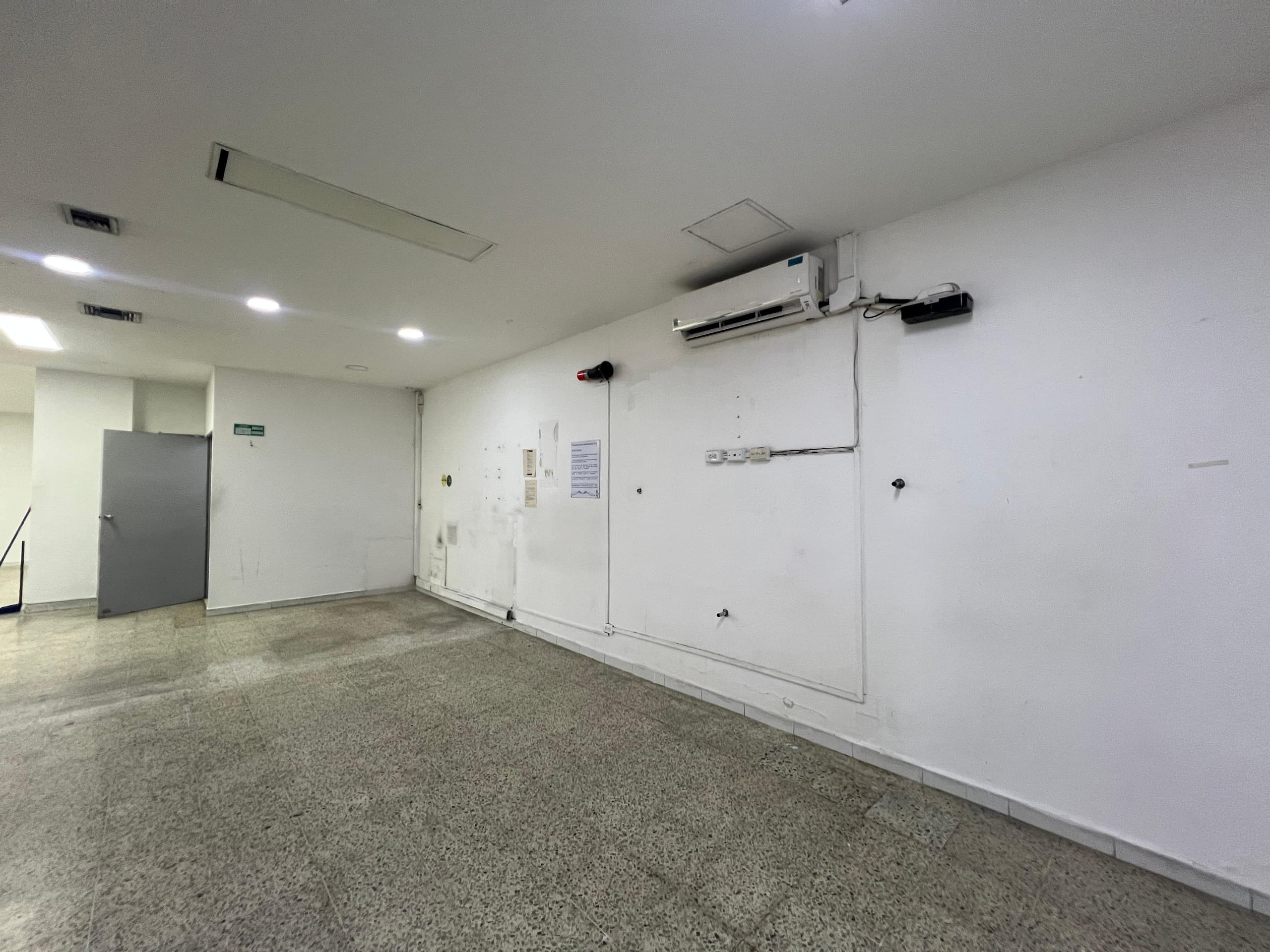 Local en arriendo en La Candelaria, Centro, Medellín — foto 4 de 20