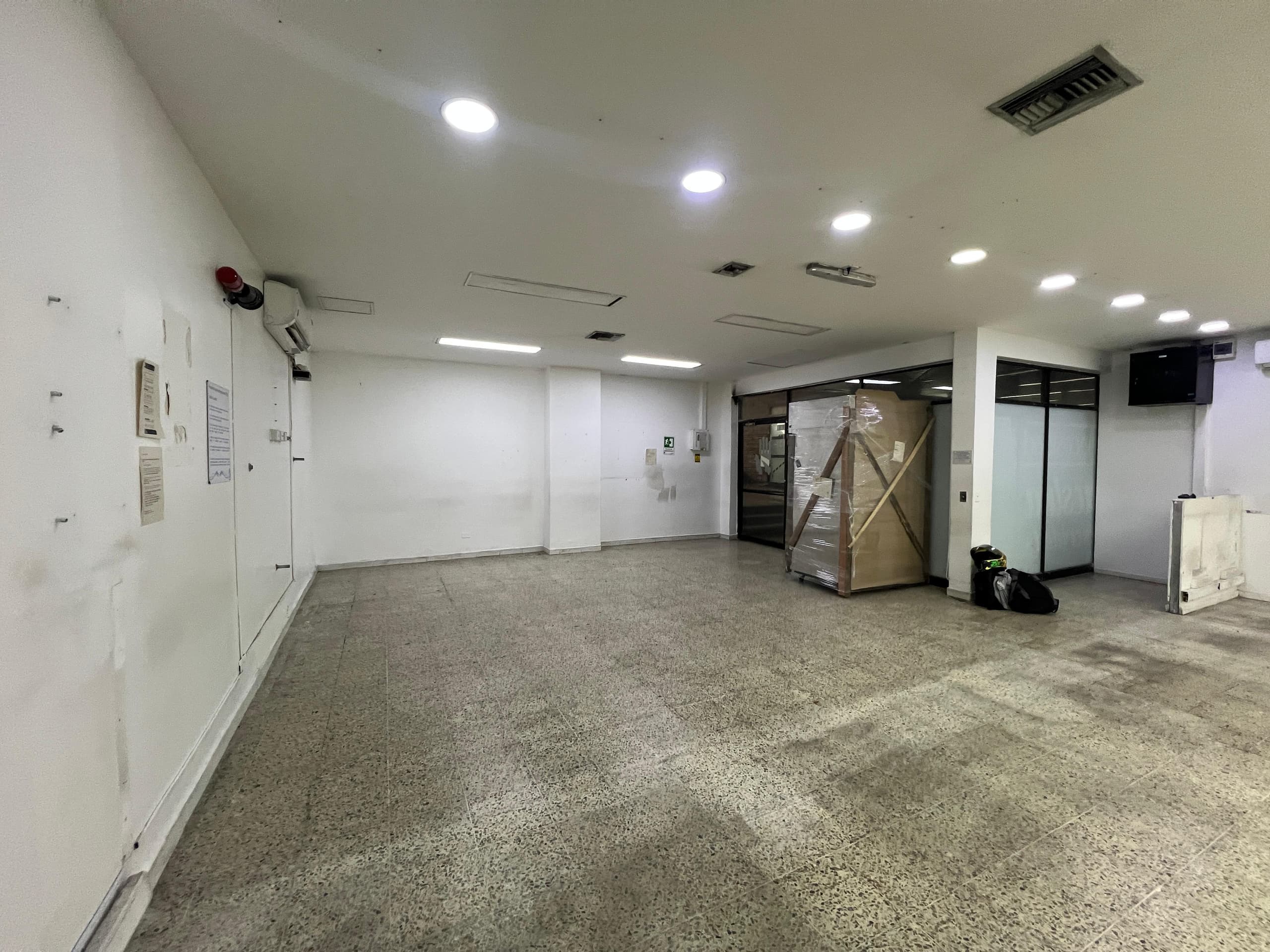 Local en arriendo en La Candelaria, Centro, Medellín — foto 5 de 20