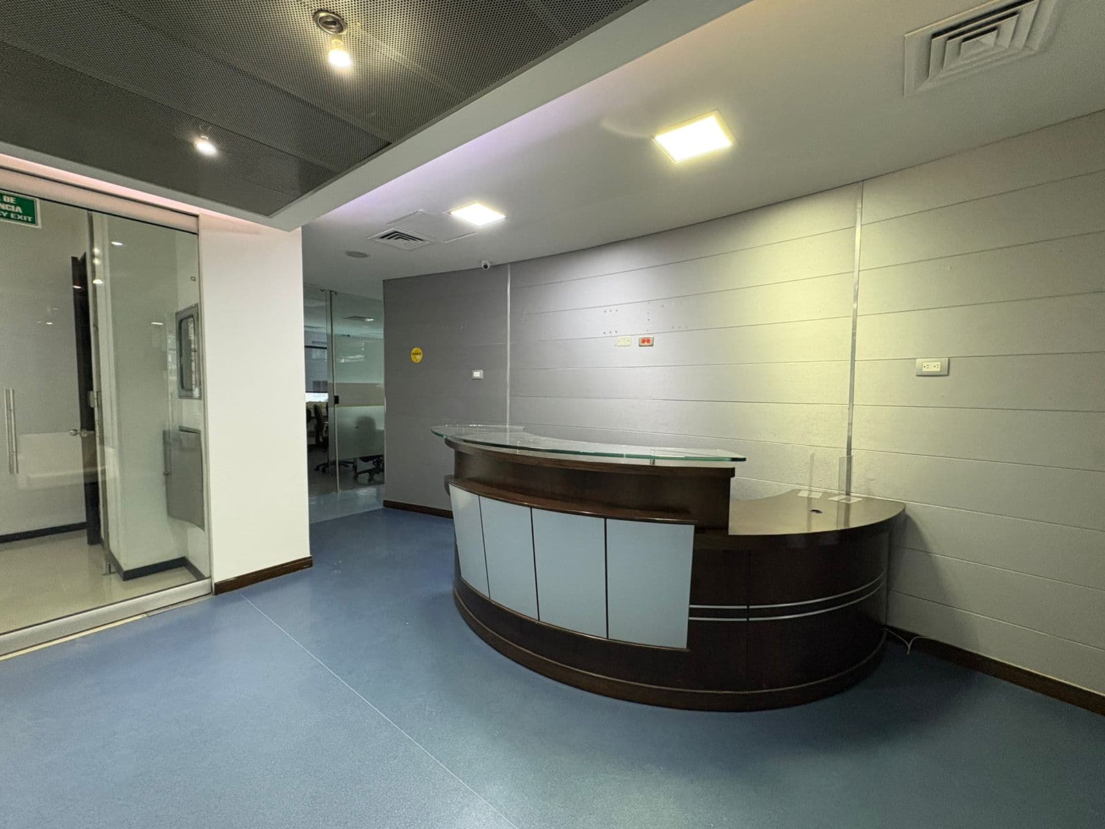 Oficina en arriendo en Ciudad Del Rio, El Poblado, Medellín — foto 1 de 20