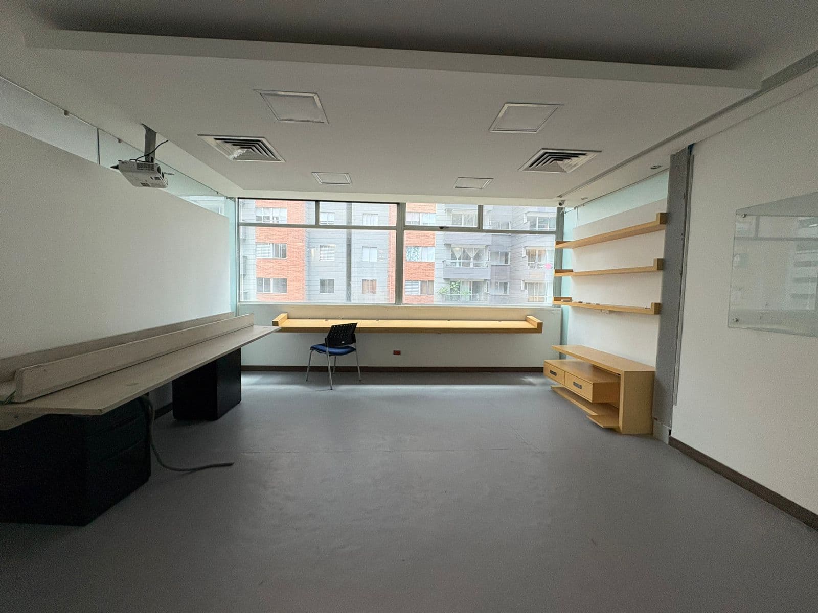 Oficina en arriendo en Ciudad Del Rio, El Poblado, Medellín — foto 4 de 20