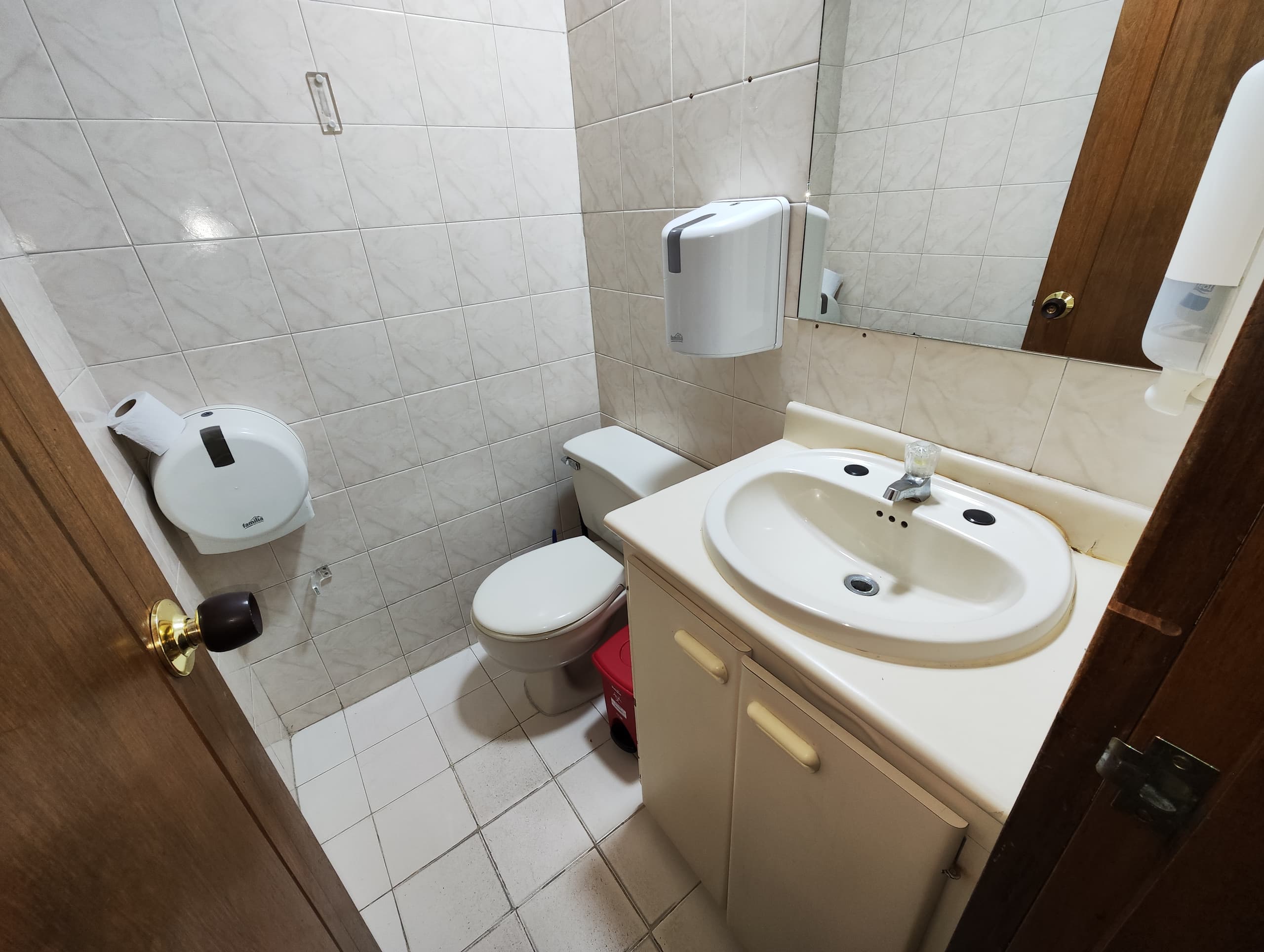 Oficina en arriendo en La Candelaria, Centro, Medellín — foto 5 de 12
