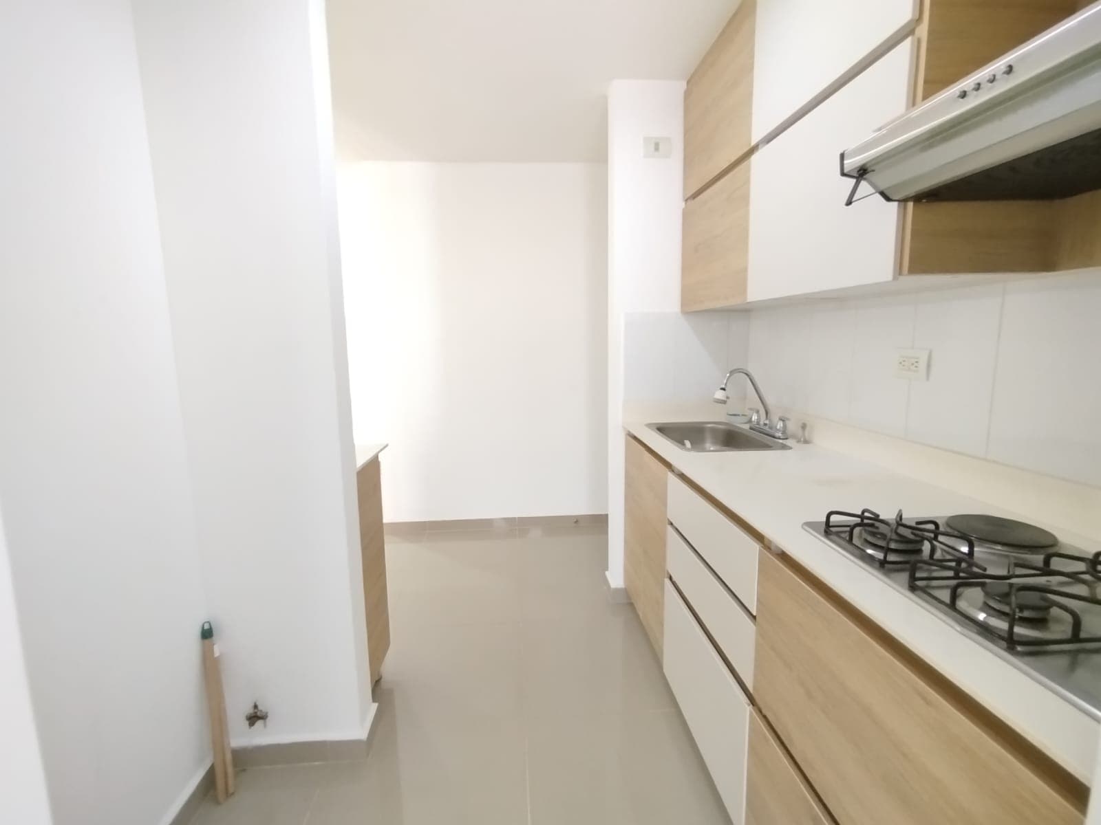 Apartamento en arriendo en Calle Larga, Sabaneta — foto 4 de 19