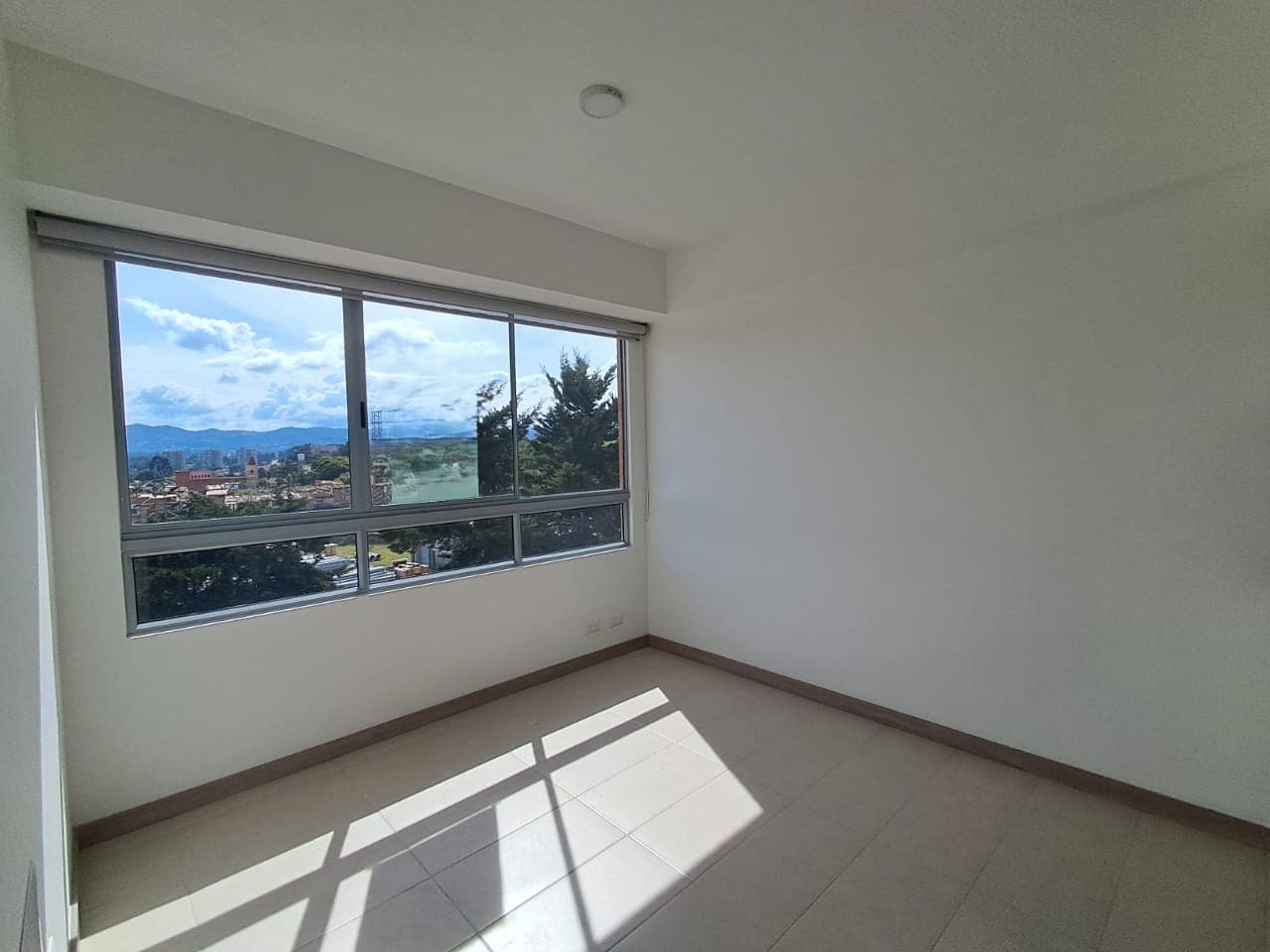 Apartamento en arriendo en Rionegro — foto 4 de 12