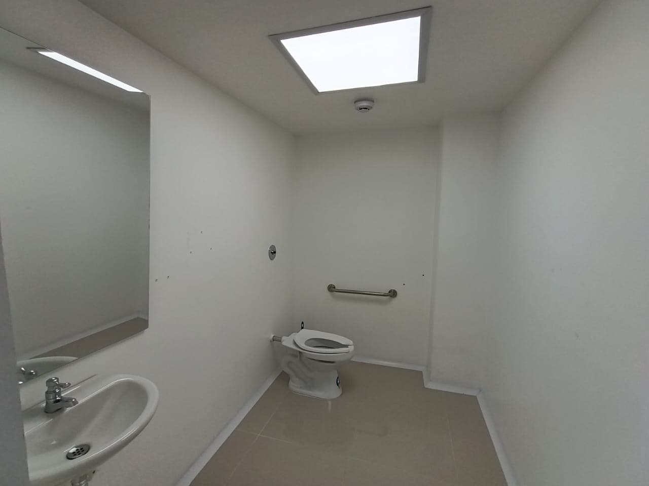 Local en arriendo en Barrio Central, Bello — foto 5 de 16