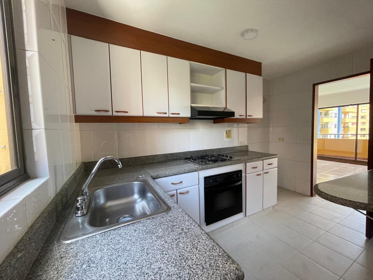 Apartamento en arriendo en La Loma De Los Bernal, Belen, Medellín — foto 3 de 20