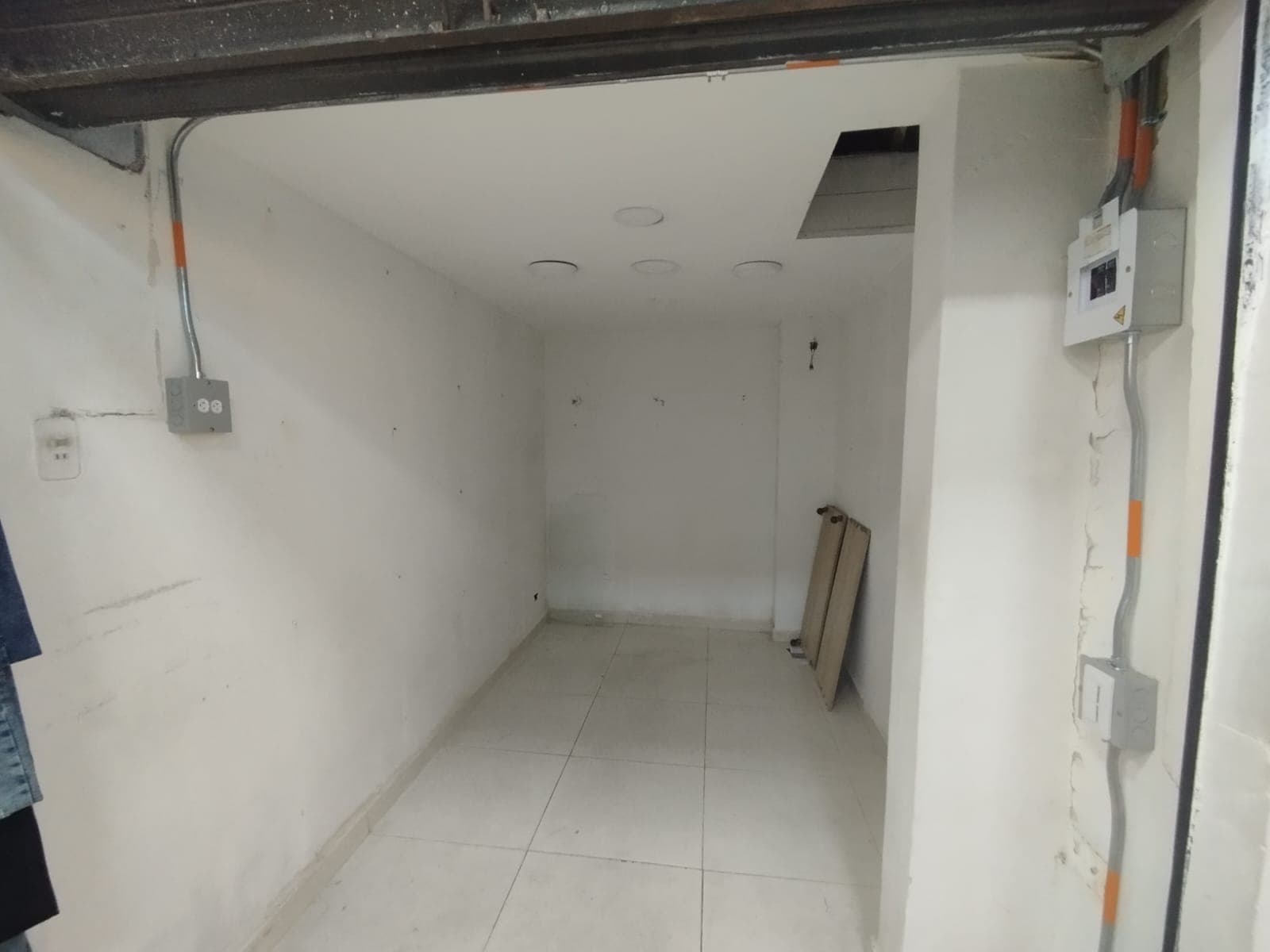 Local en arriendo en La Candelaria, Centro, Medellín — foto 5 de 10