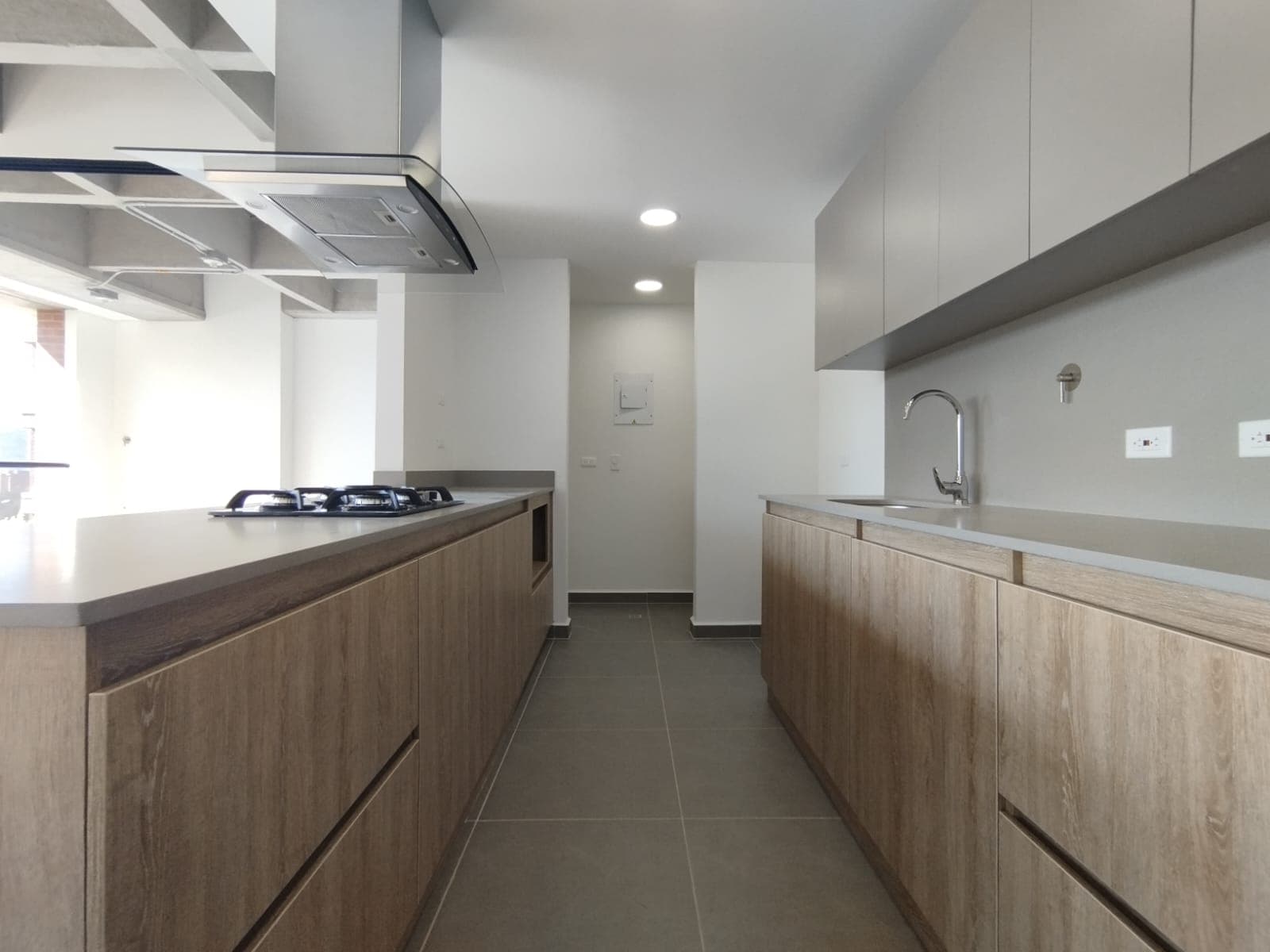 Apartaestudio en arriendo en Loma de las Brujas, Envigado — foto 4 de 20