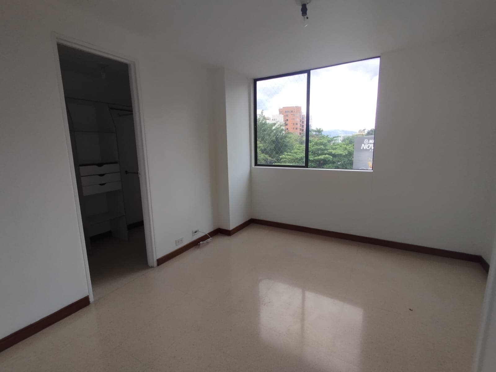 Apartamento en arriendo en Medellín — foto 1 de 18