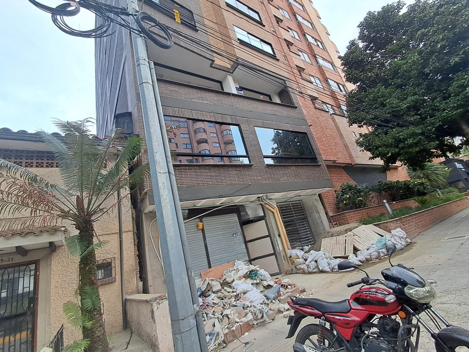 Local en arriendo en Laureles, Medellín — foto 3 de 8