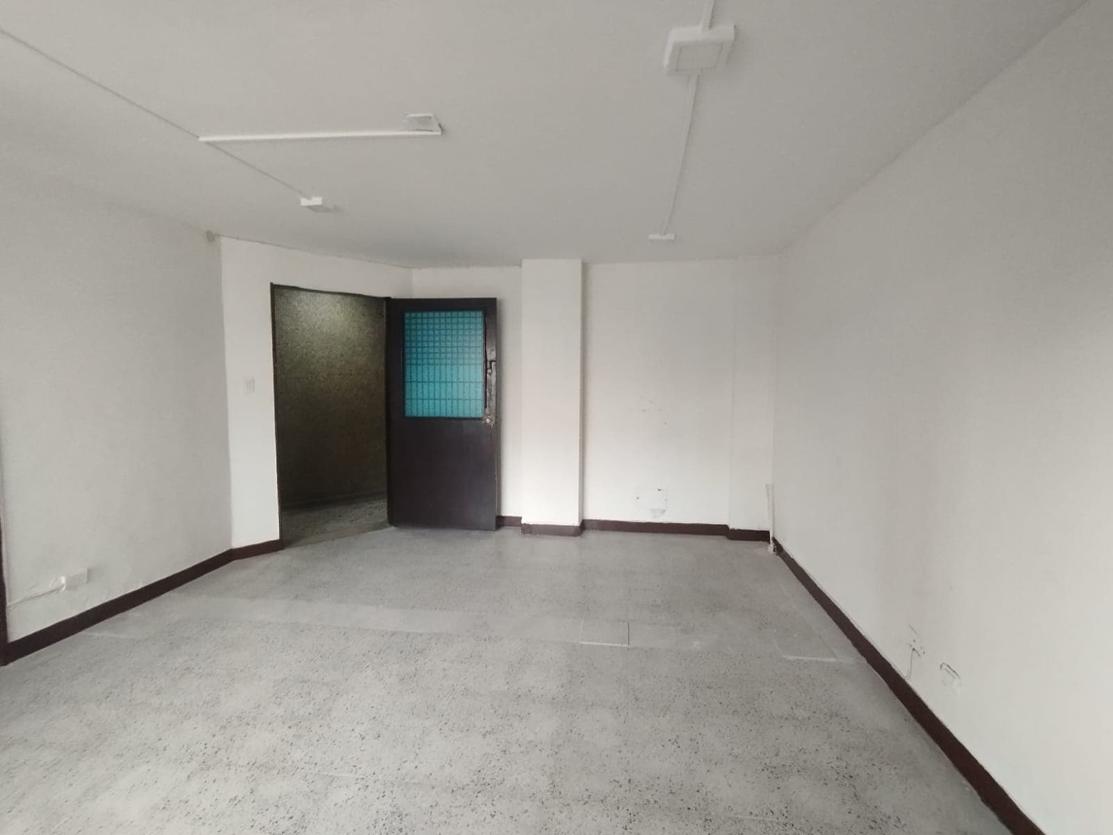 Oficina en arriendo en La Candelaria, Centro, Medellín — foto 5 de 12