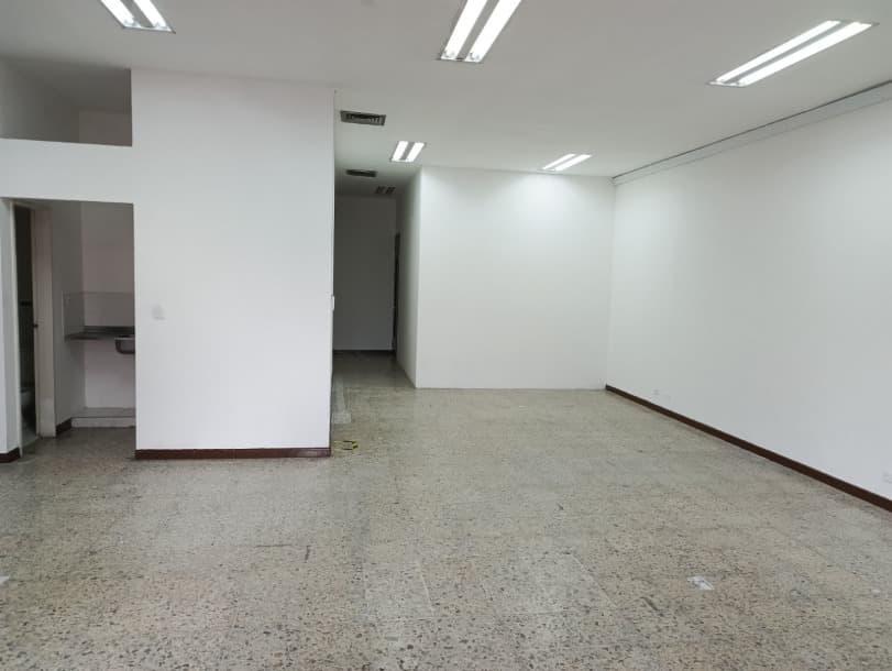 Local en arriendo en La Esmeralda, Itagui — foto 4 de 15