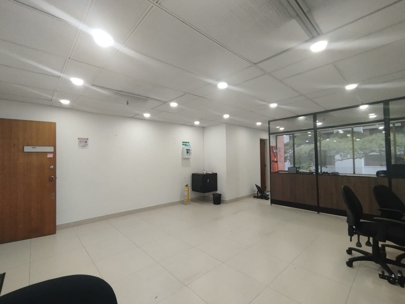 Oficina en arriendo en Milla De Oro, El Poblado, Medellín — foto 2 de 6