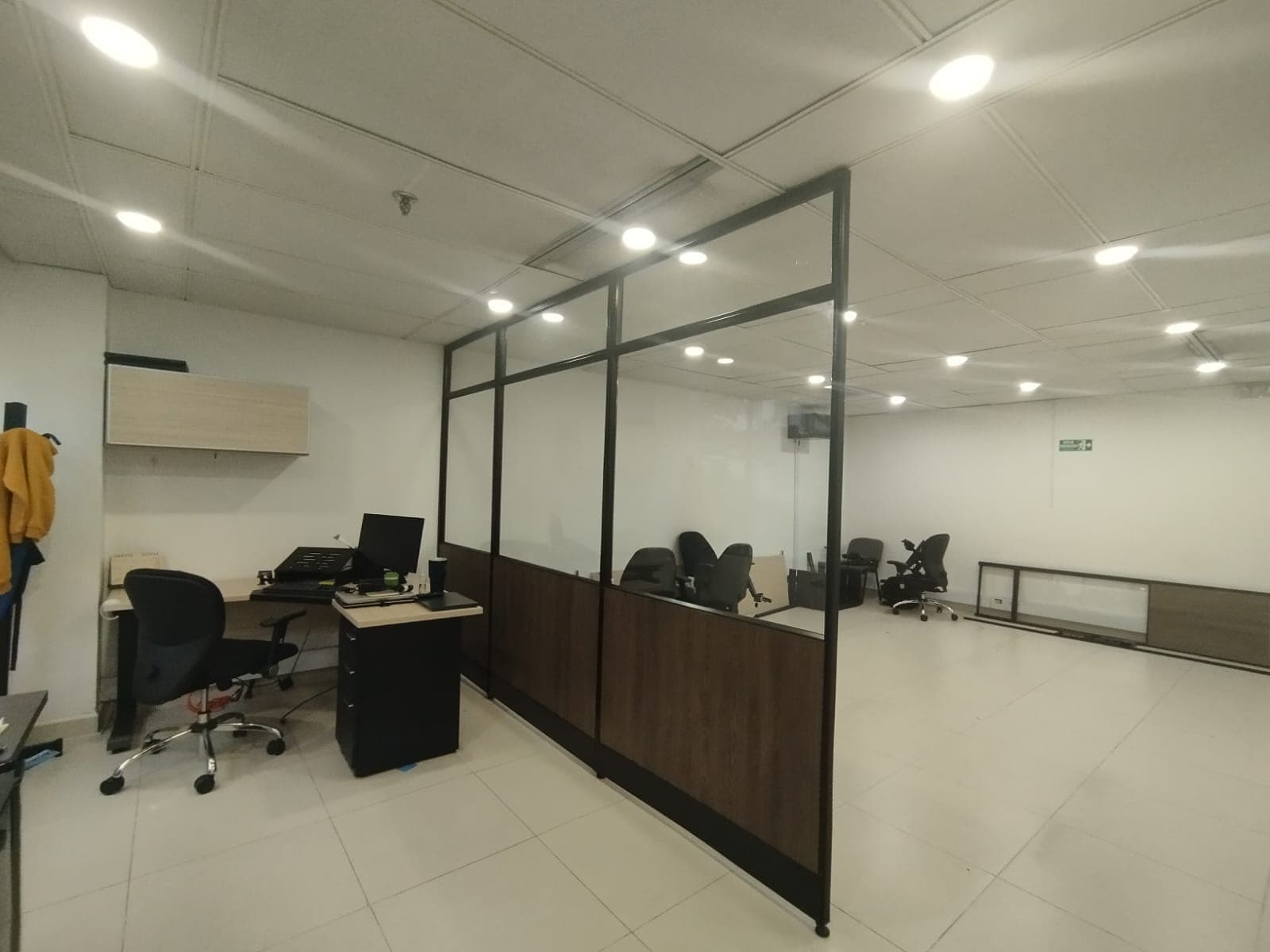 Oficina en arriendo en Milla De Oro, El Poblado, Medellín — foto 5 de 6
