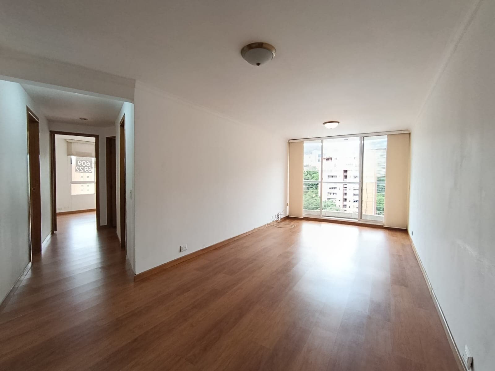 Apartamento en arriendo en Patio Bonito, El Poblado, Medellín — foto 2 de 19