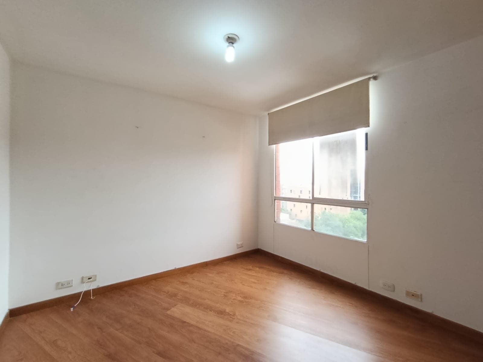 Apartamento en arriendo en Patio Bonito, El Poblado, Medellín — foto 4 de 19