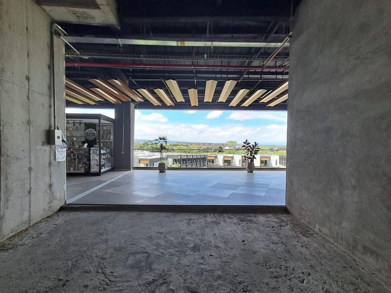 Local en arriendo en Cerritos, Pereira — foto 1 de 9