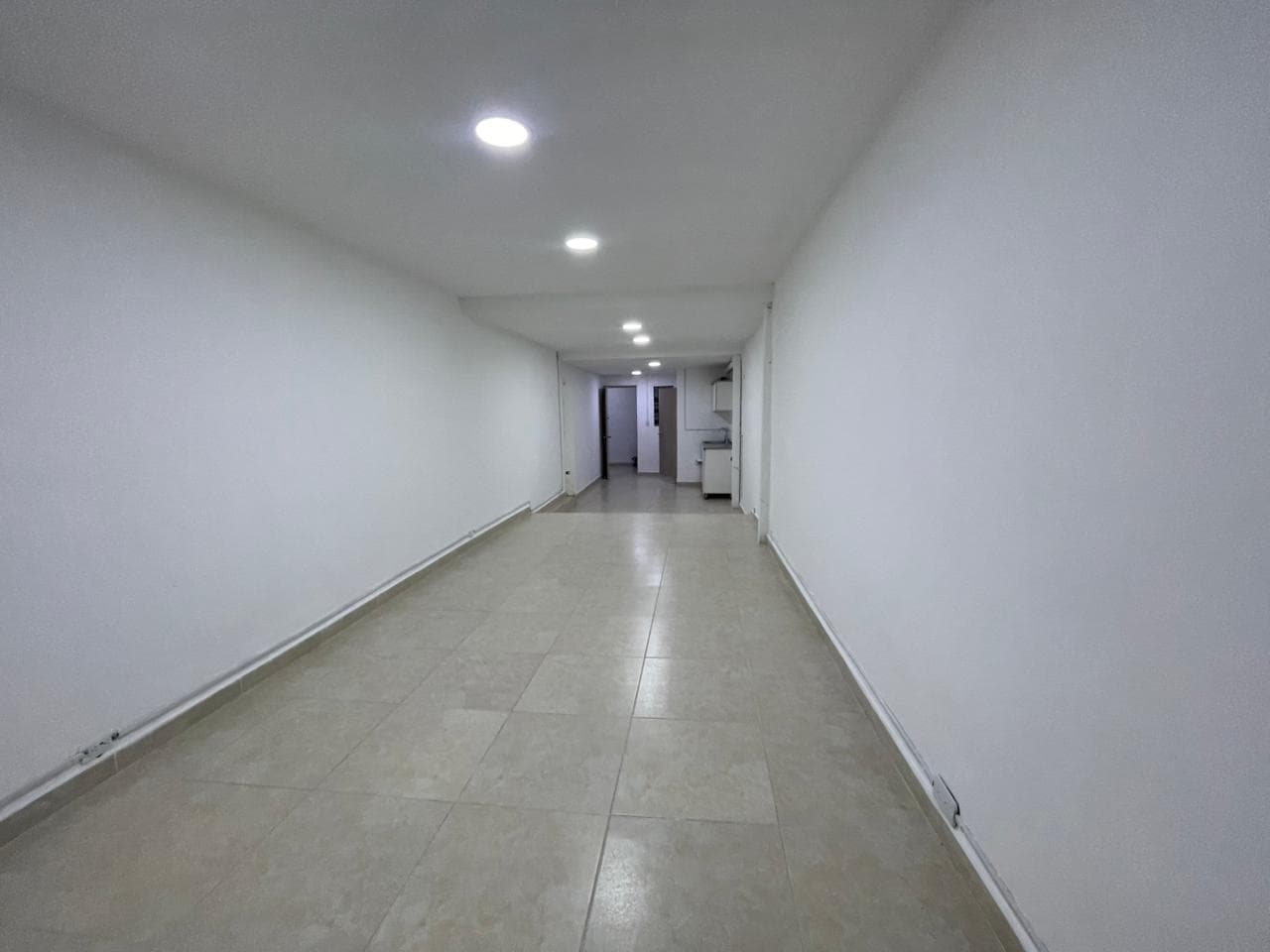 Oficina en arriendo en La Palma, Belen, Medellín — foto 3 de 13