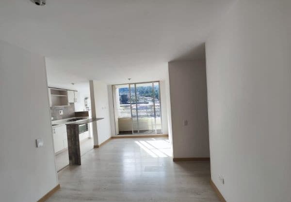 Apartamento en arriendo en La Aldea La Estrella — foto 3 de 12