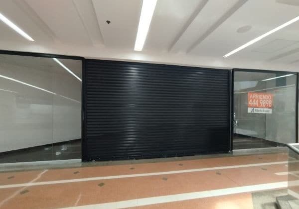 Local en arriendo en Conquistadores, Laureles, Medellín — foto 1 de 10