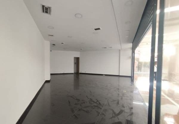 Local en arriendo en Conquistadores, Laureles, Medellín — foto 2 de 10