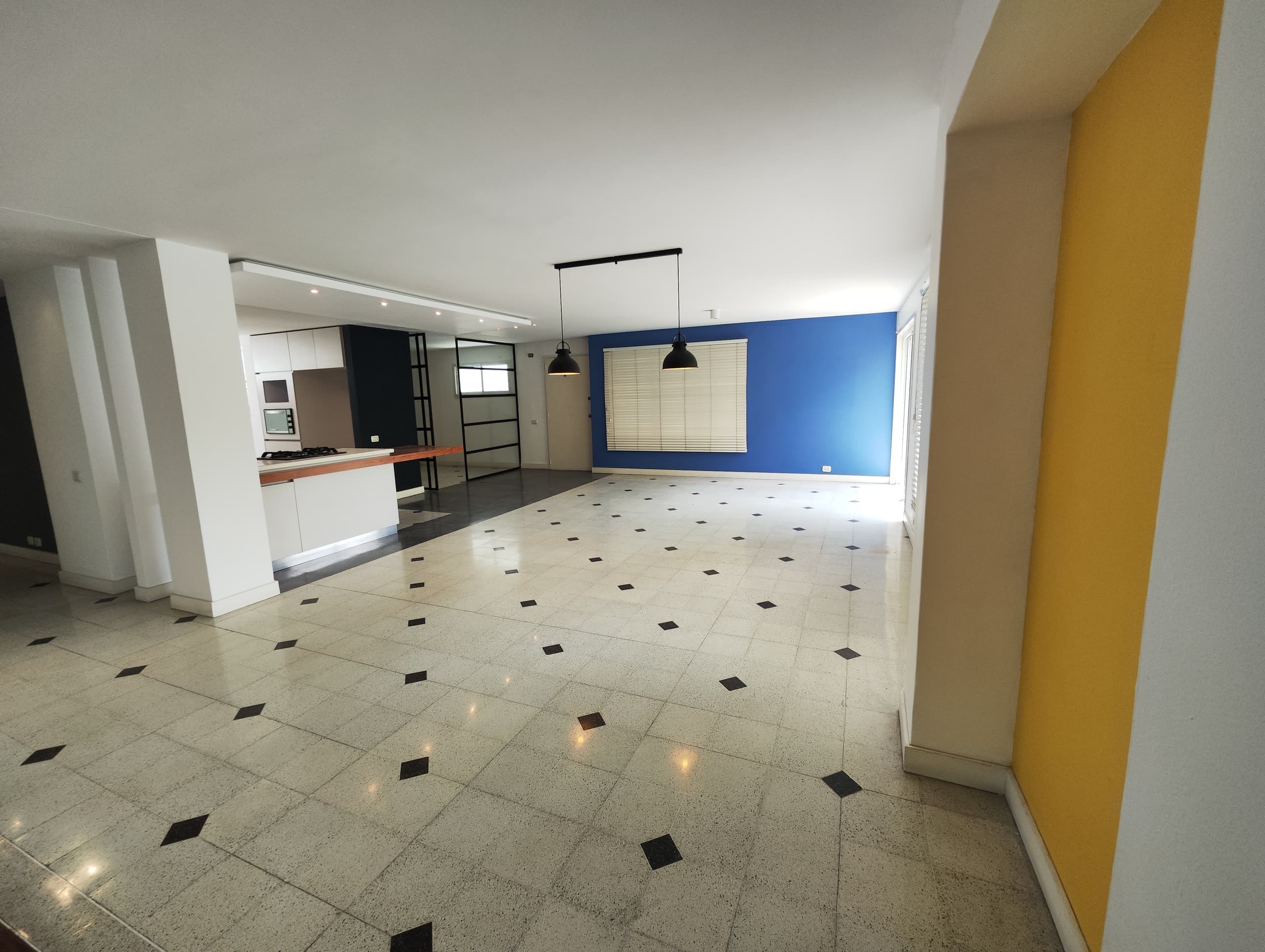 Apartamento en arriendo en Laureles, Medellín — foto 4 de 20
