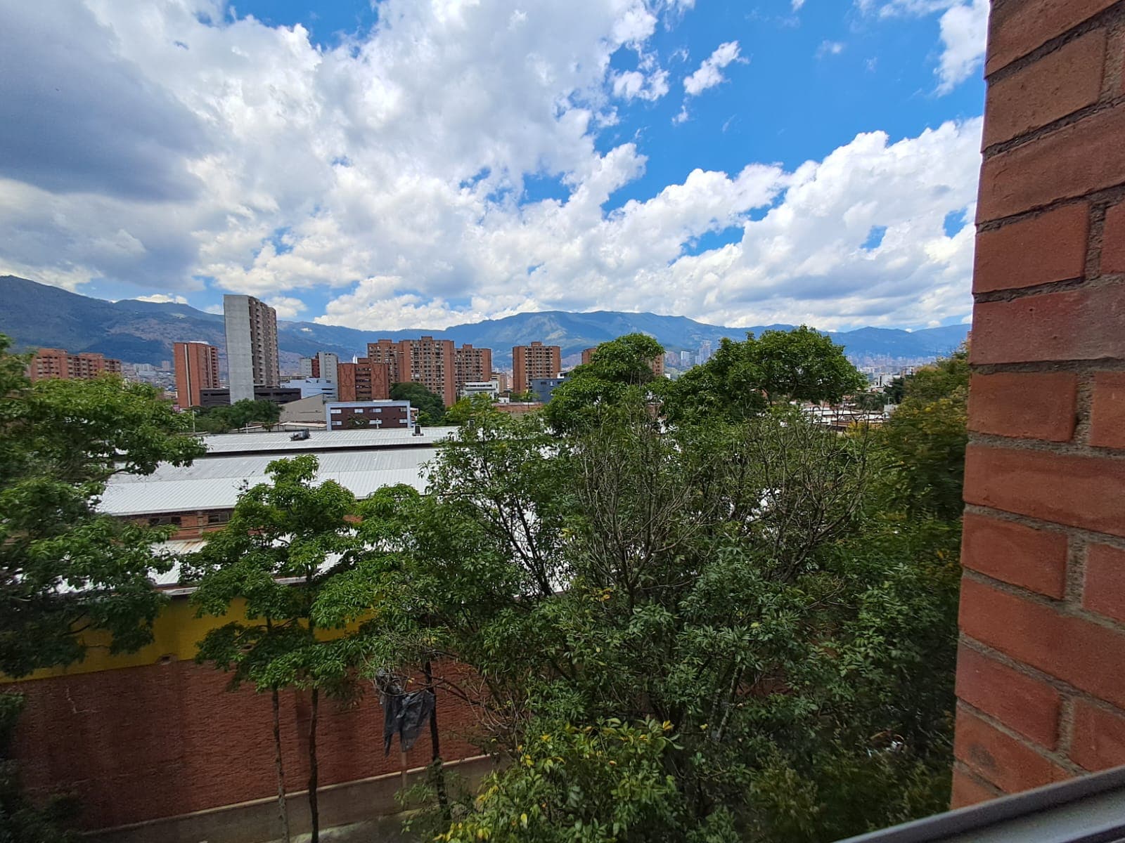 Apartaestudio en arriendo en Suramericana, Laureles, Medellín — foto 5 de 20
