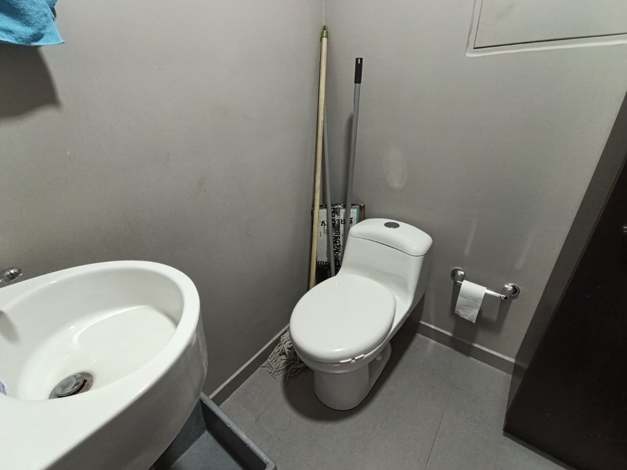 Local en arriendo en Patio Bonito, El Poblado, Medellín — foto 1 de 12