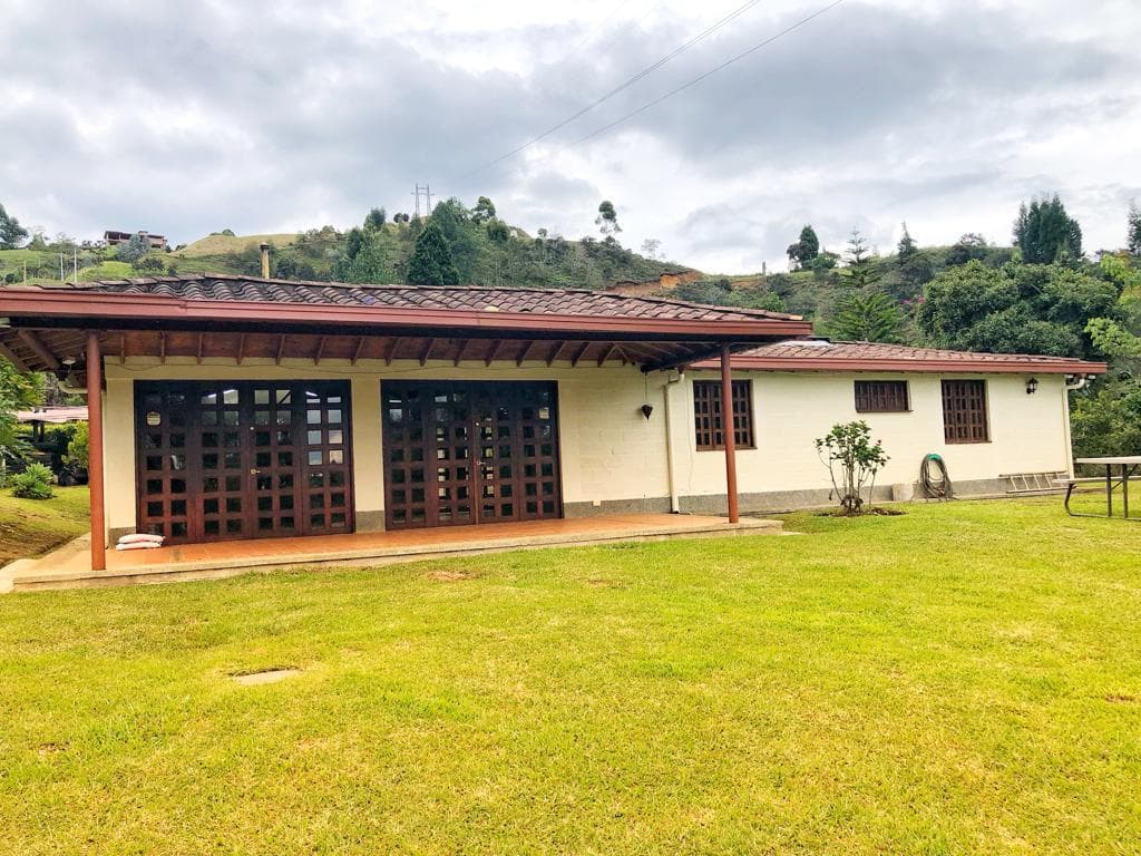 Finca en arriendo en Vereda San José, Guarne — foto 1 de 20