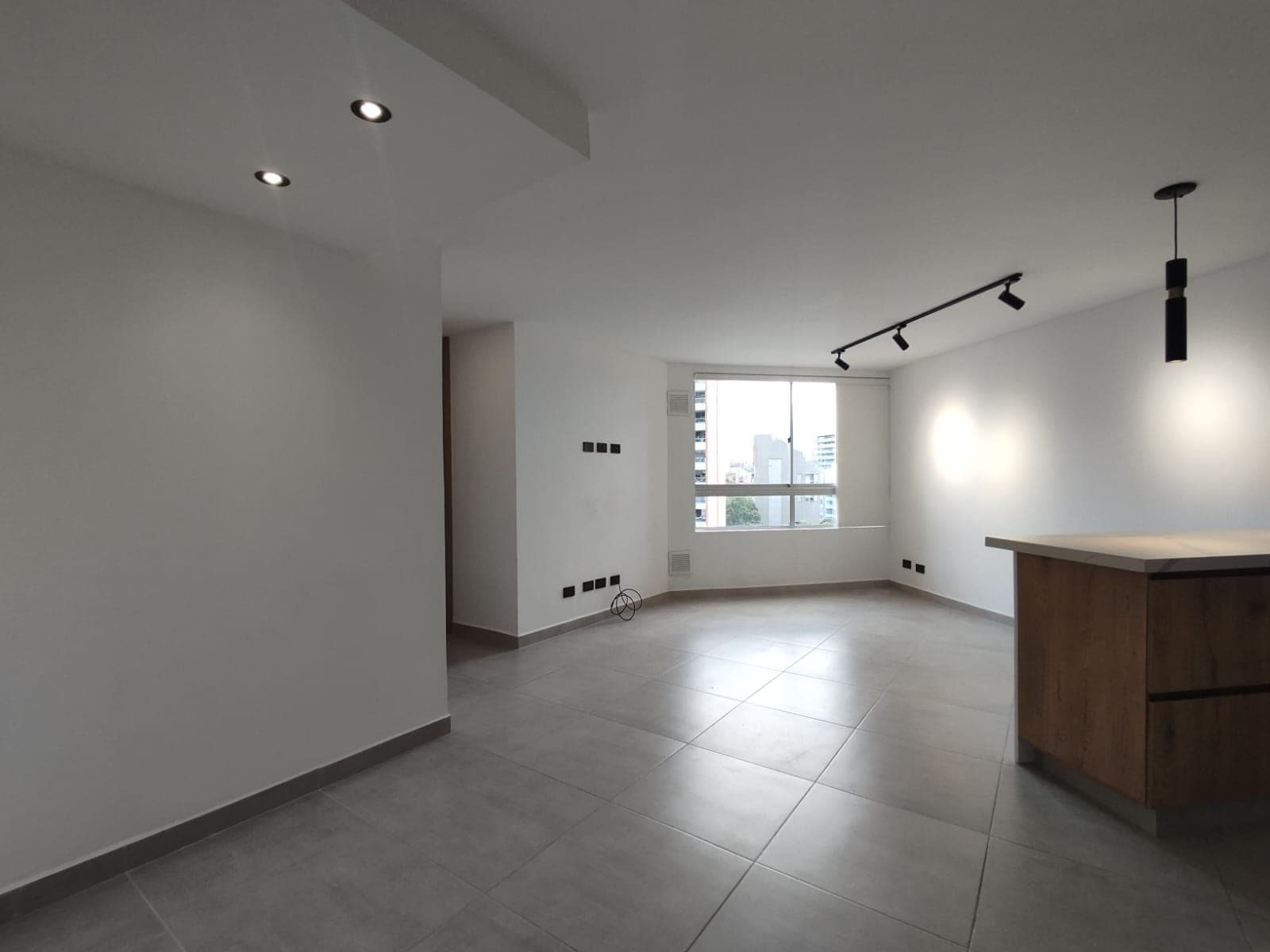 Apartaestudio en arriendo en Las Lomas, El Poblado, Medellín — foto 3 de 12