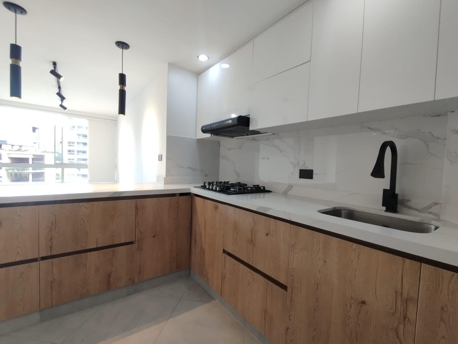 Apartaestudio en arriendo en Las Lomas, El Poblado, Medellín — foto 5 de 12