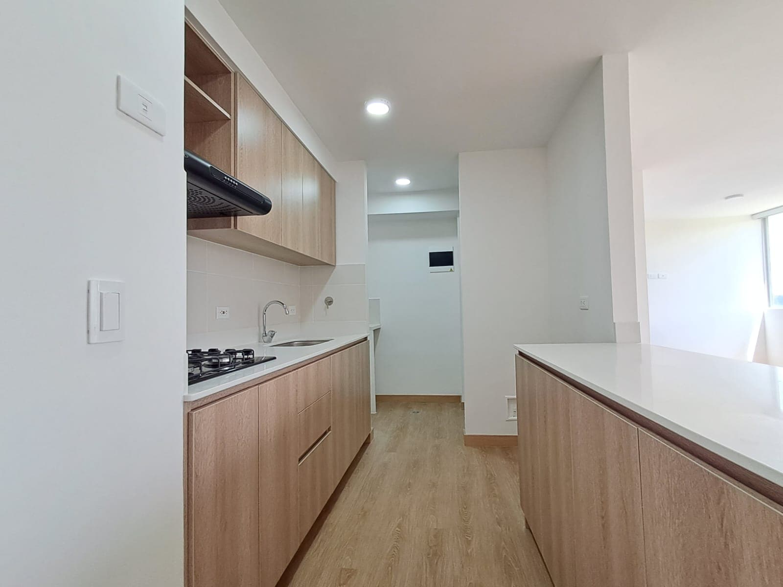Apartamento en arriendo en El Carmen de Viboral — foto 4 de 12