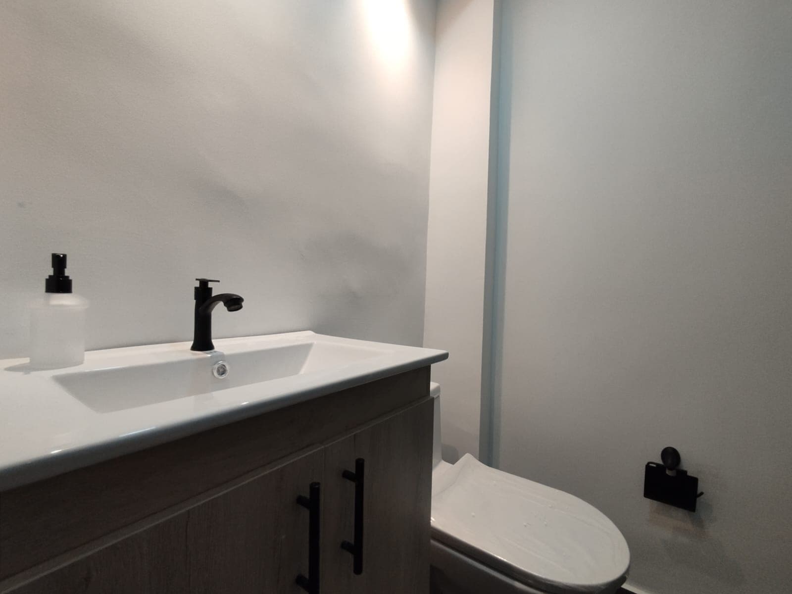 Apartamento en arriendo en Castropol, El Poblado, Medellín — foto 3 de 20