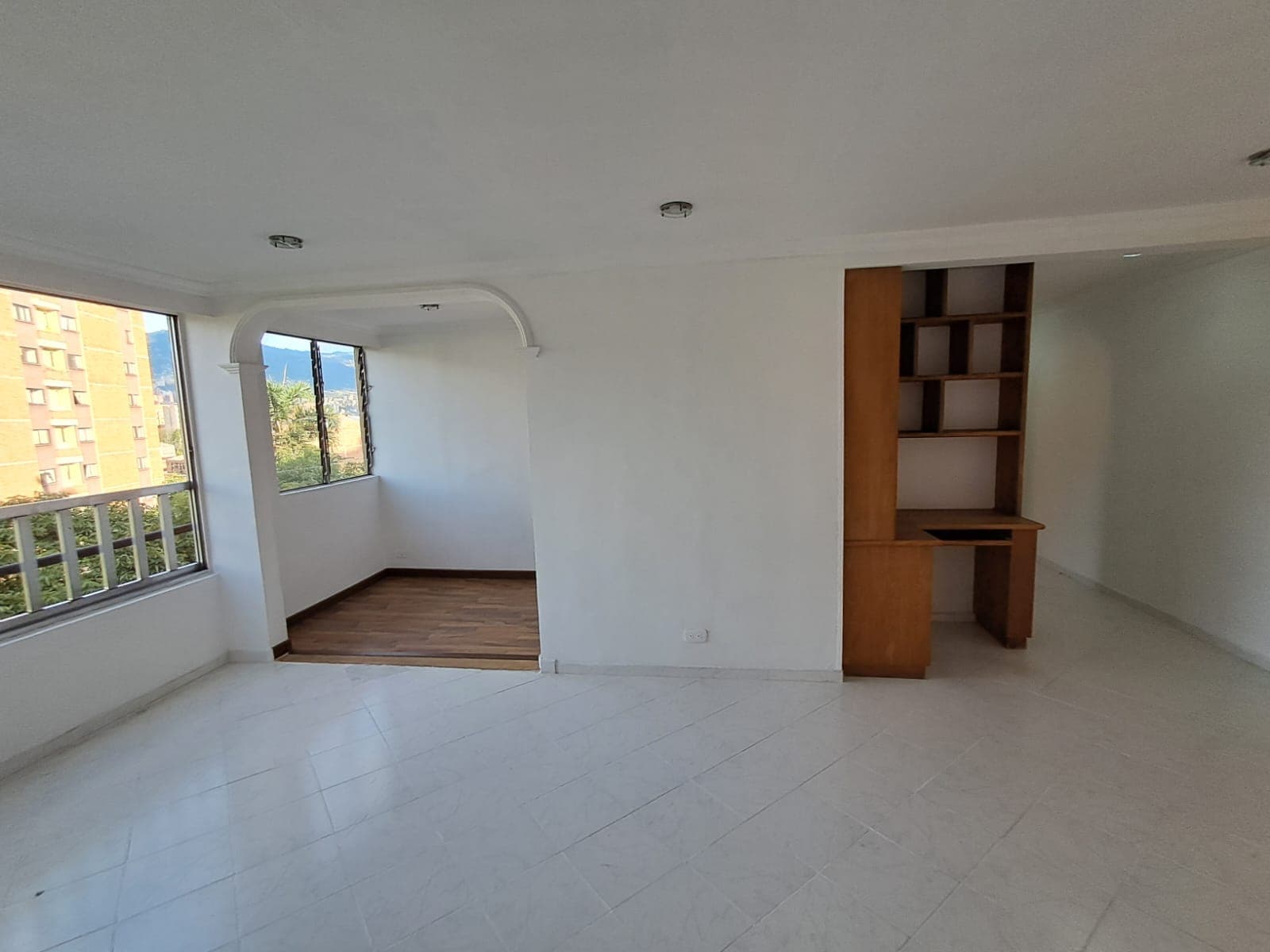 Apartamento en arriendo en La Loma De Los Bernal, Belen, Medellín — foto 1 de 20