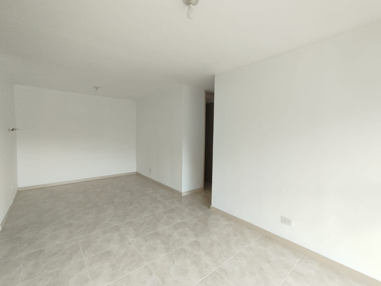 Apartamento en arriendo en La Cuenca, Envigado — foto 5 de 20
