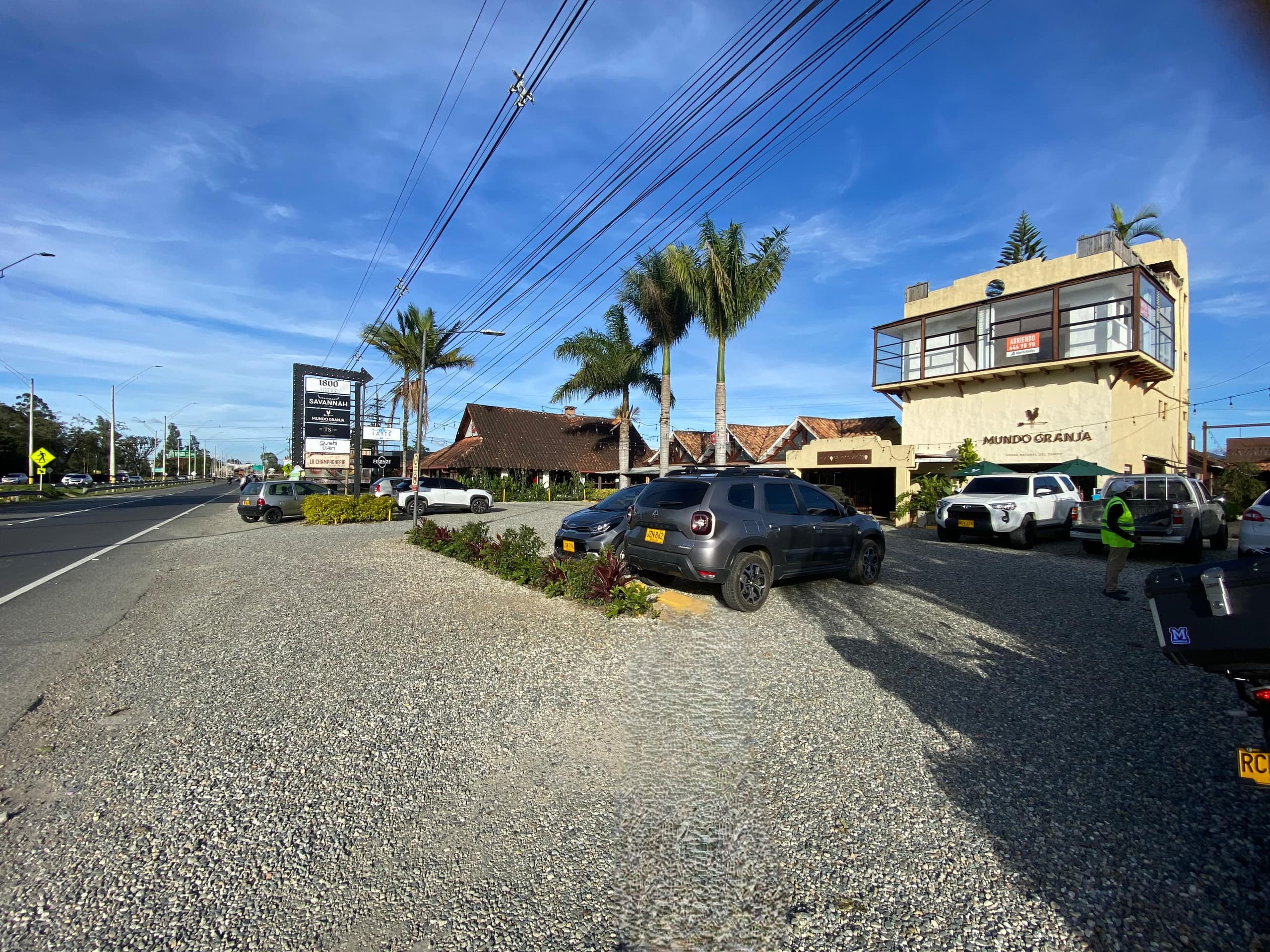 Local en arriendo en Llano Grande, Rionegro — foto 1 de 9
