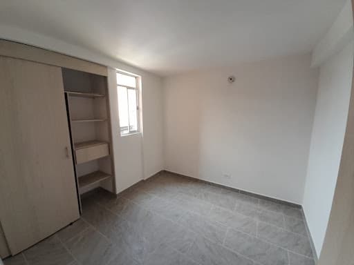 Apartaestudio en arriendo en Barrio Cristóbal, La America, Medellín — foto 4 de 9