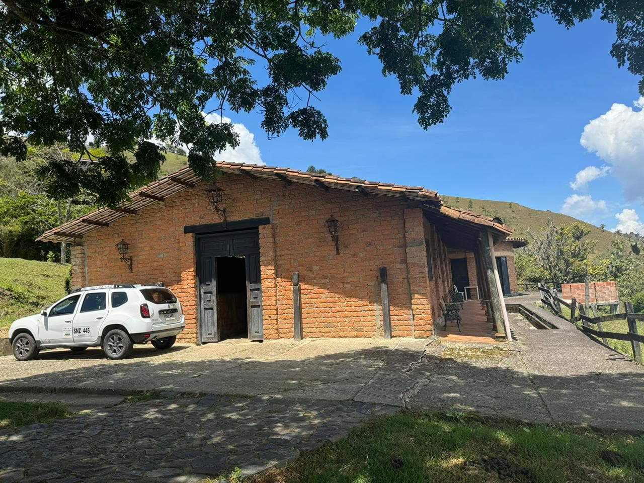 Finca en arriendo en Copacabana — foto 4 de 5