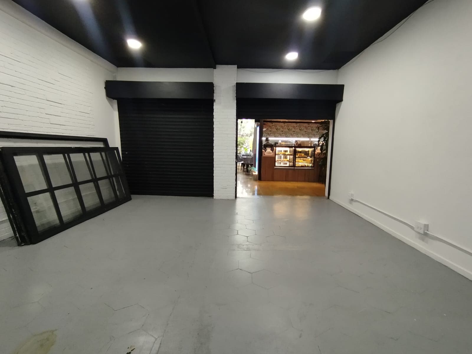 Local en arriendo en Milla De Oro, El Poblado, Medellín — foto 1 de 9