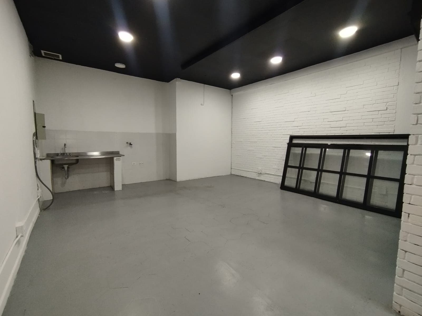 Local en arriendo en Milla De Oro, El Poblado, Medellín — foto 5 de 9