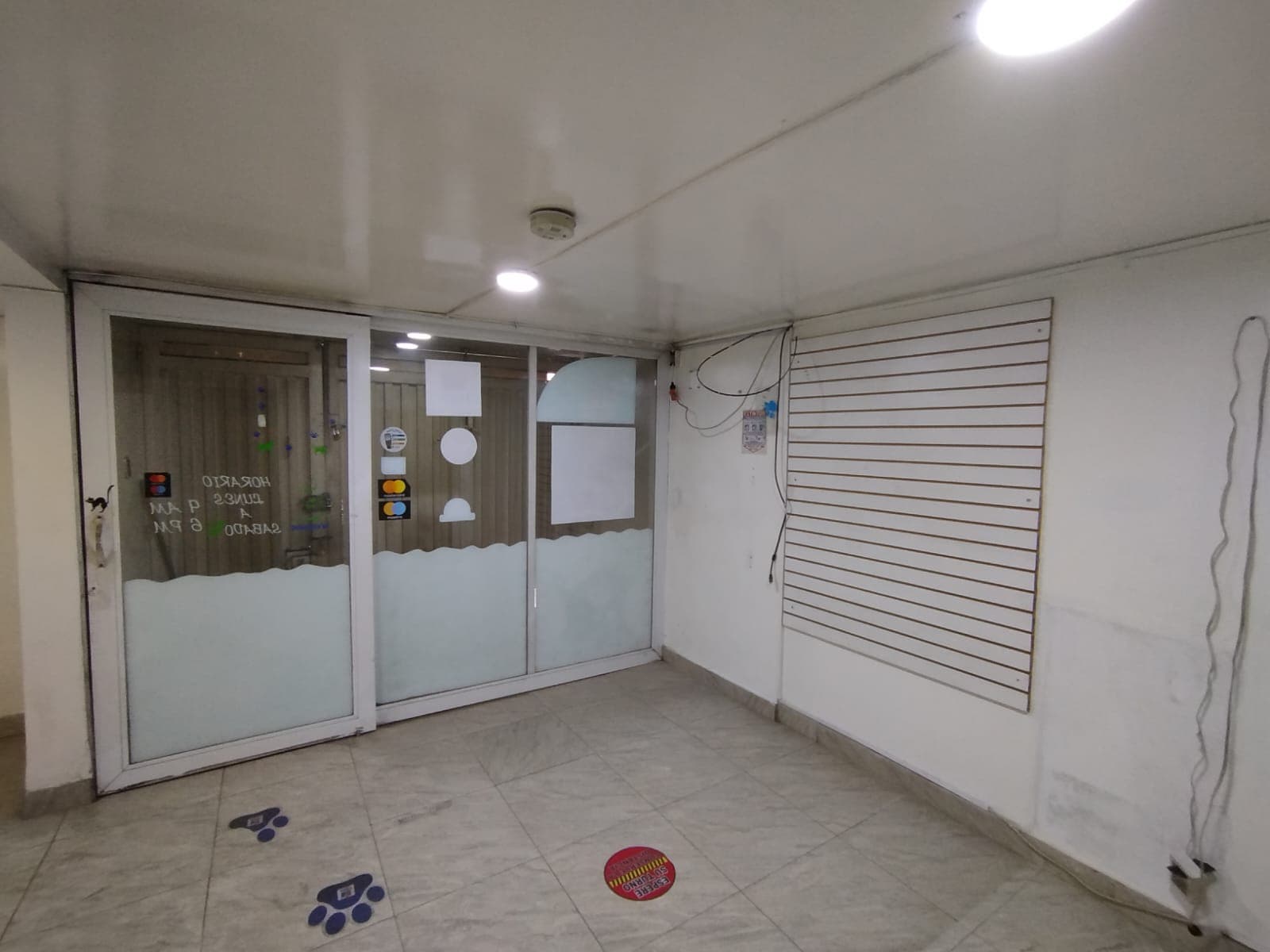 Casa Comercial en arriendo en Santa María Del Lago, Engativa, Bogotá, D.c. — foto 1 de 18