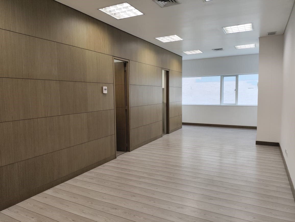 Oficina en arriendo en Ciudad Del Rio, El Poblado, Medellín — foto 1 de 7
