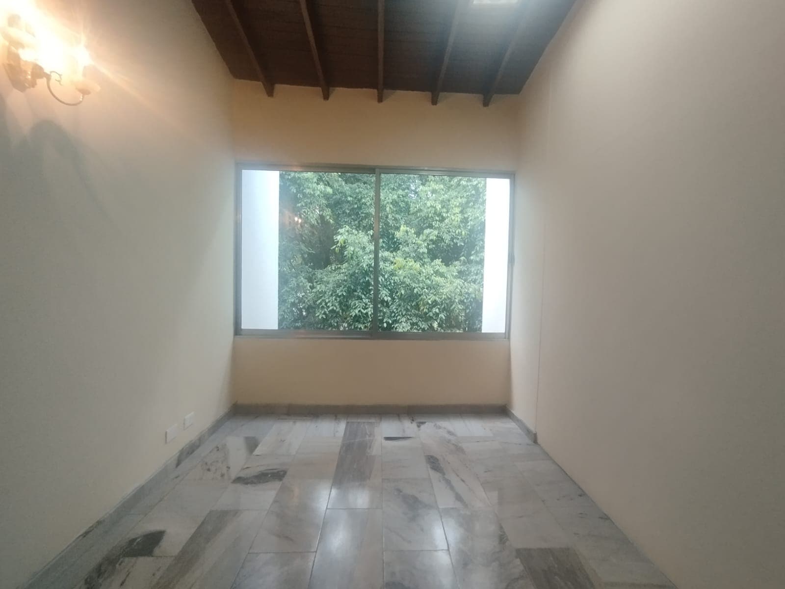 Apartamento en arriendo en Patio Bonito, El Poblado, Medellín — foto 3 de 18